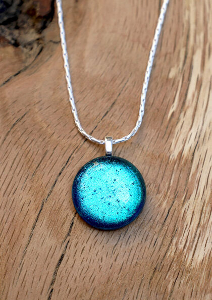 pendentif bleu nacré rond