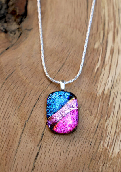 pendentif bleu et rose