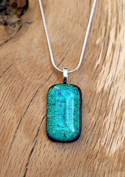pendentif bleu vert clair