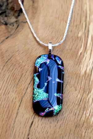 pendentif bleu vert noir