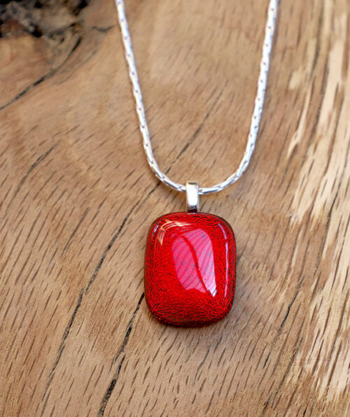 Pendentif rouge rectangle