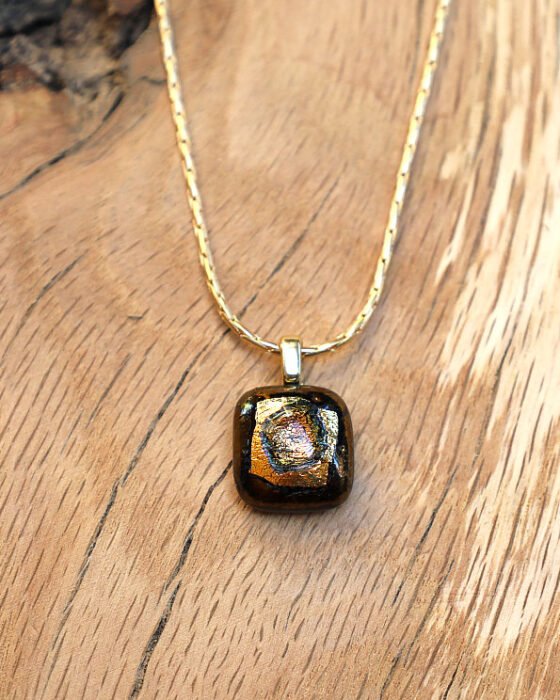 pendentifs-dore-noir-or
