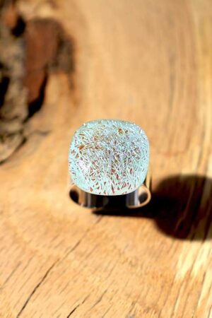 bague-carree-bleu-pastel-craquelee